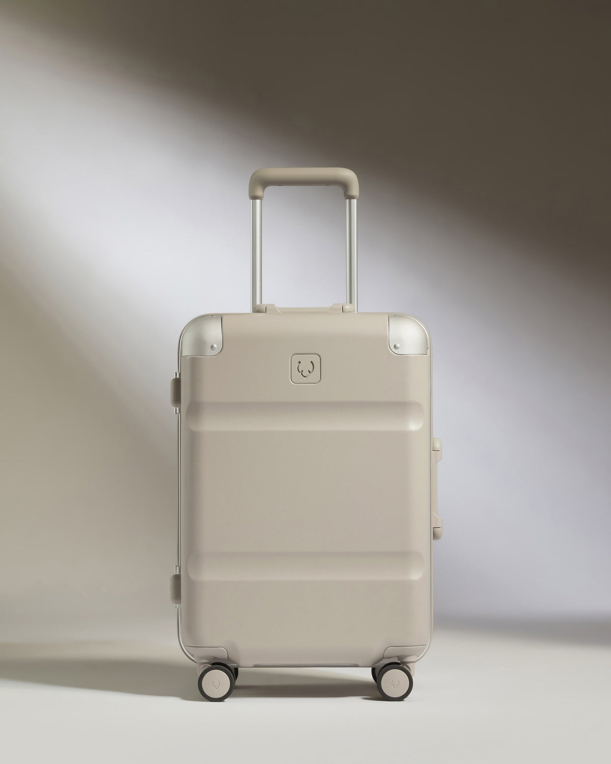 Cabin Suitcase in Sandstone - Heritage Stripe
