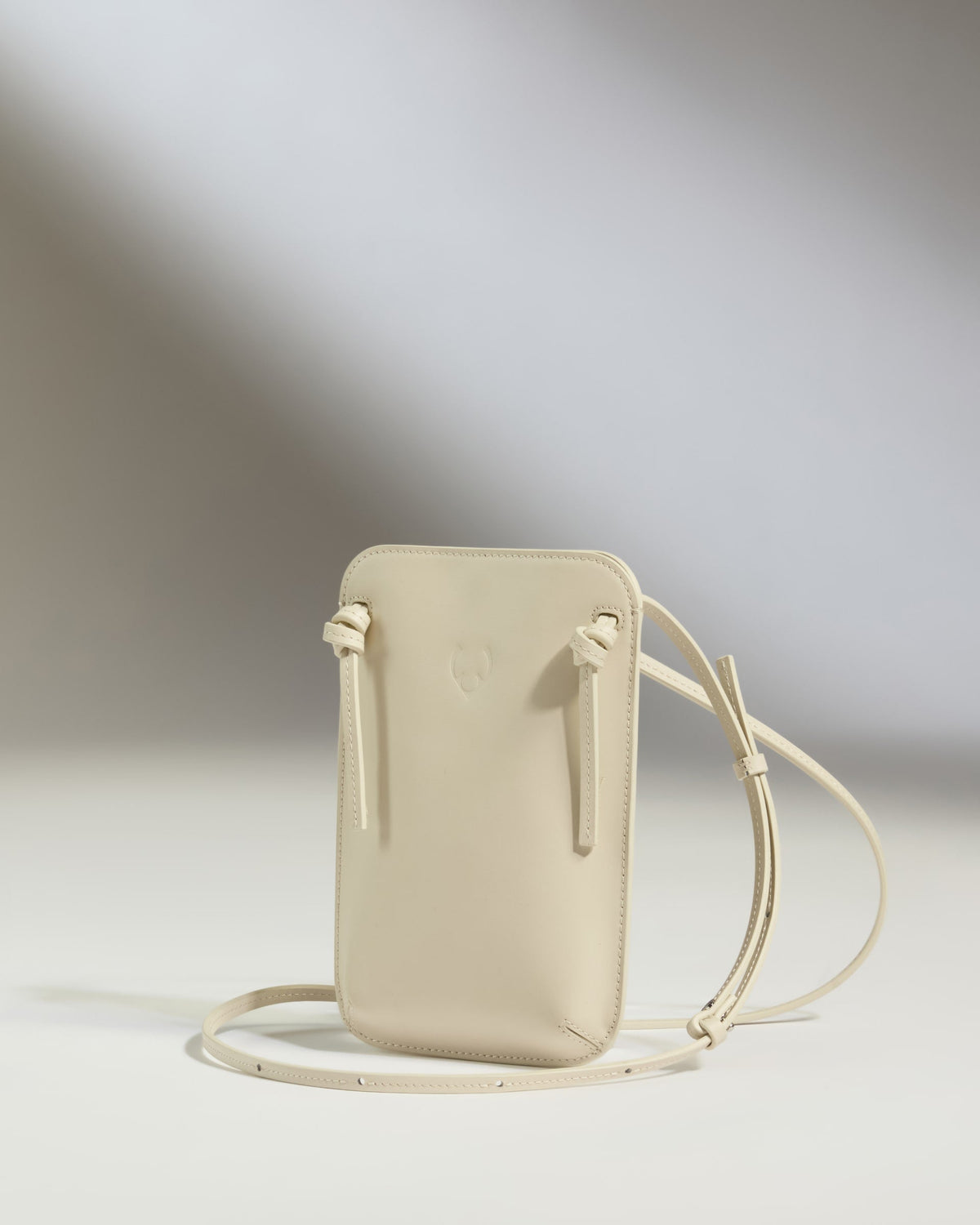 Crossbody Bag in Cream Leather - Heritage Collection