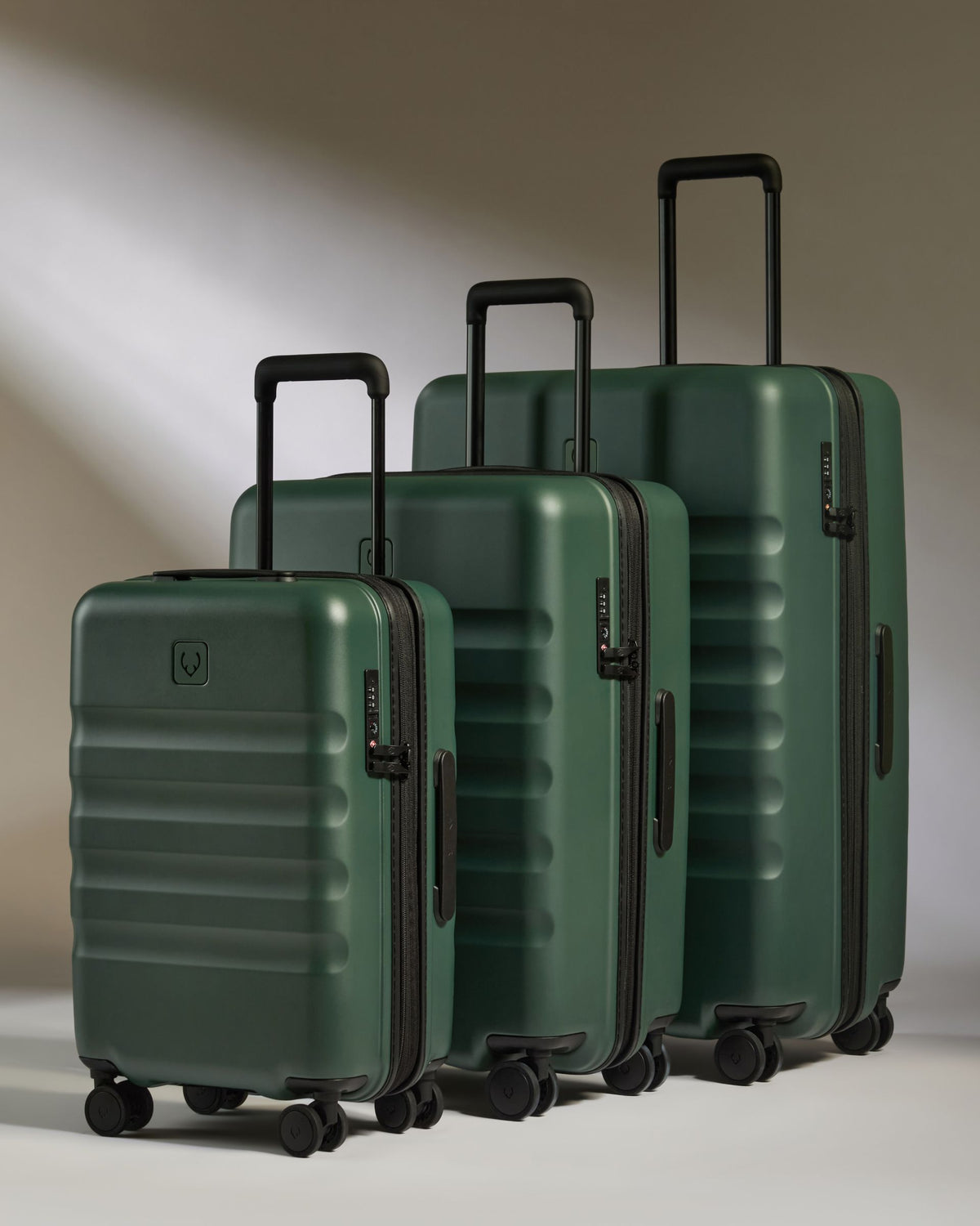 Expandable Cabin Suitcase Set in Antler Green - Icon Stripe