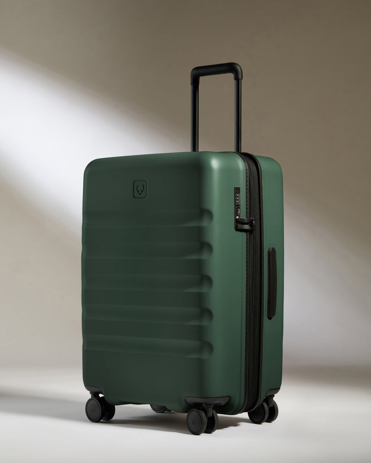 Cabin with Pocket Suitcase Set in Antler Green - Icon Stripe