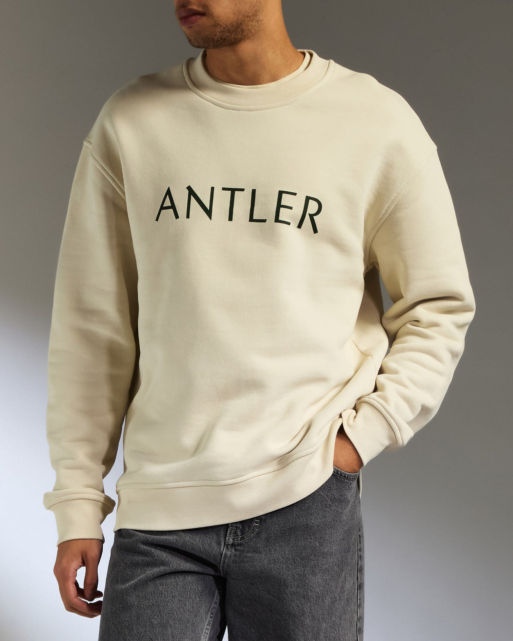Travel Essential Sweatshirt in Cream