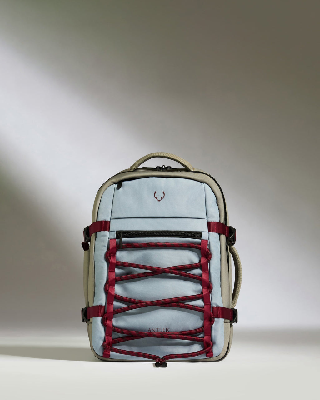Discovery 28L Backpack in Mist Blue