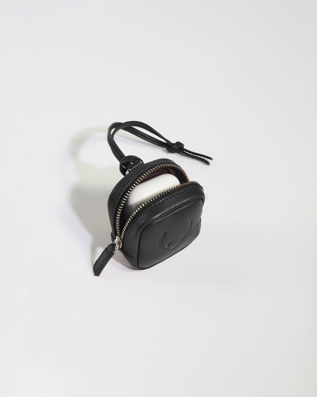 Heritage Leather AirPods Case in Black