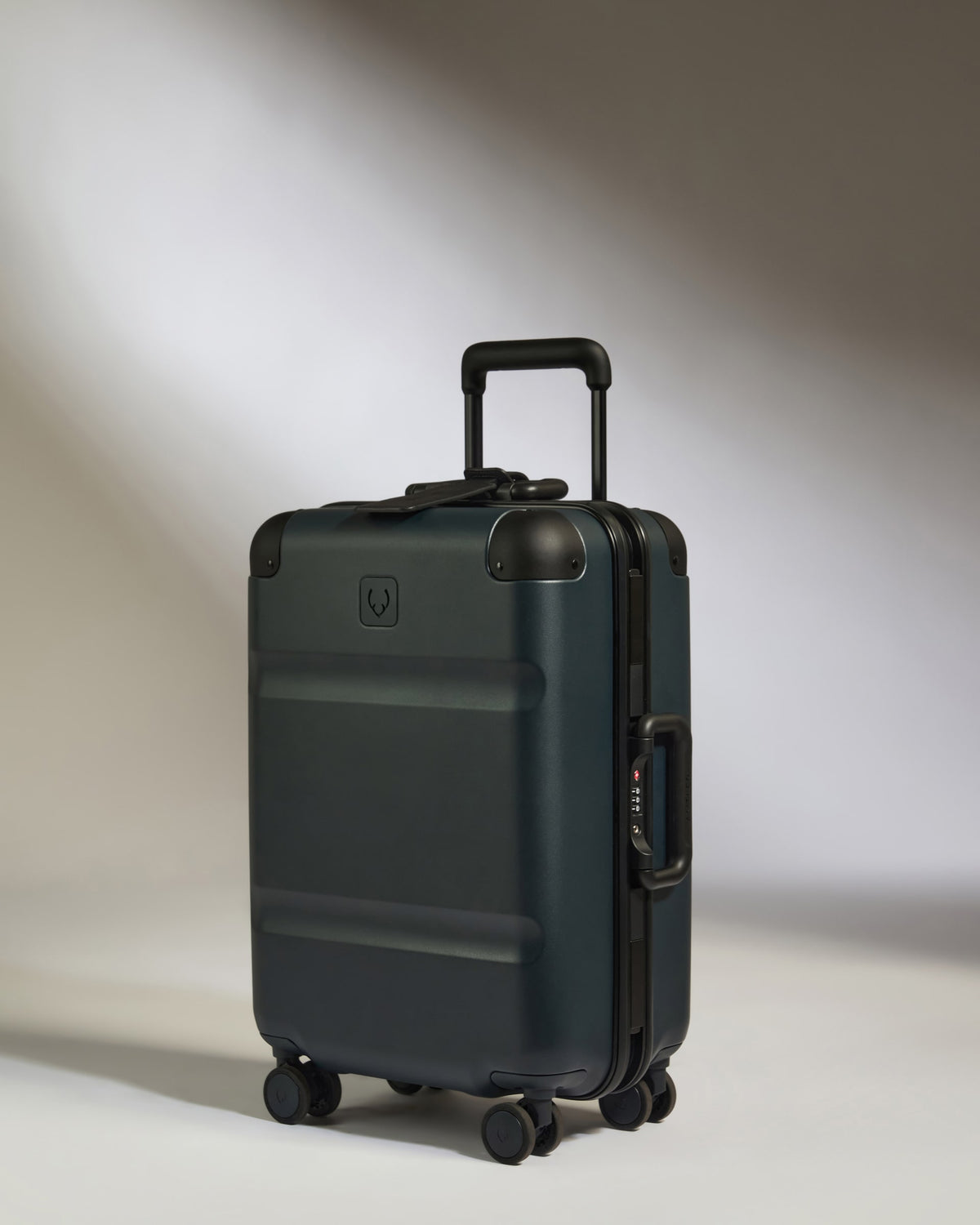 Luggage Tag in Black Leather - Heritage