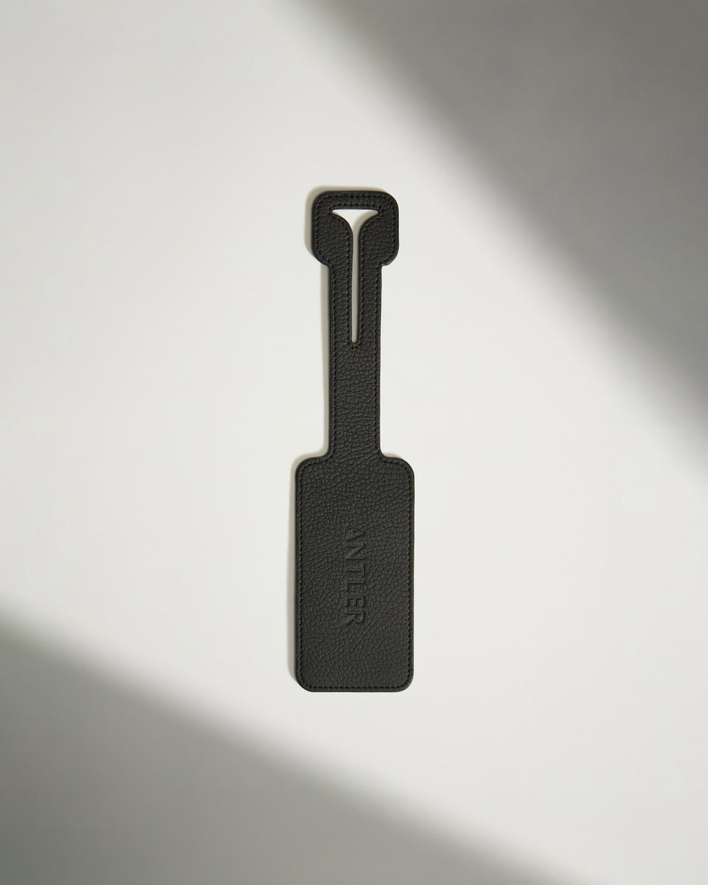 Luggage Tag in Black Leather - Heritage
