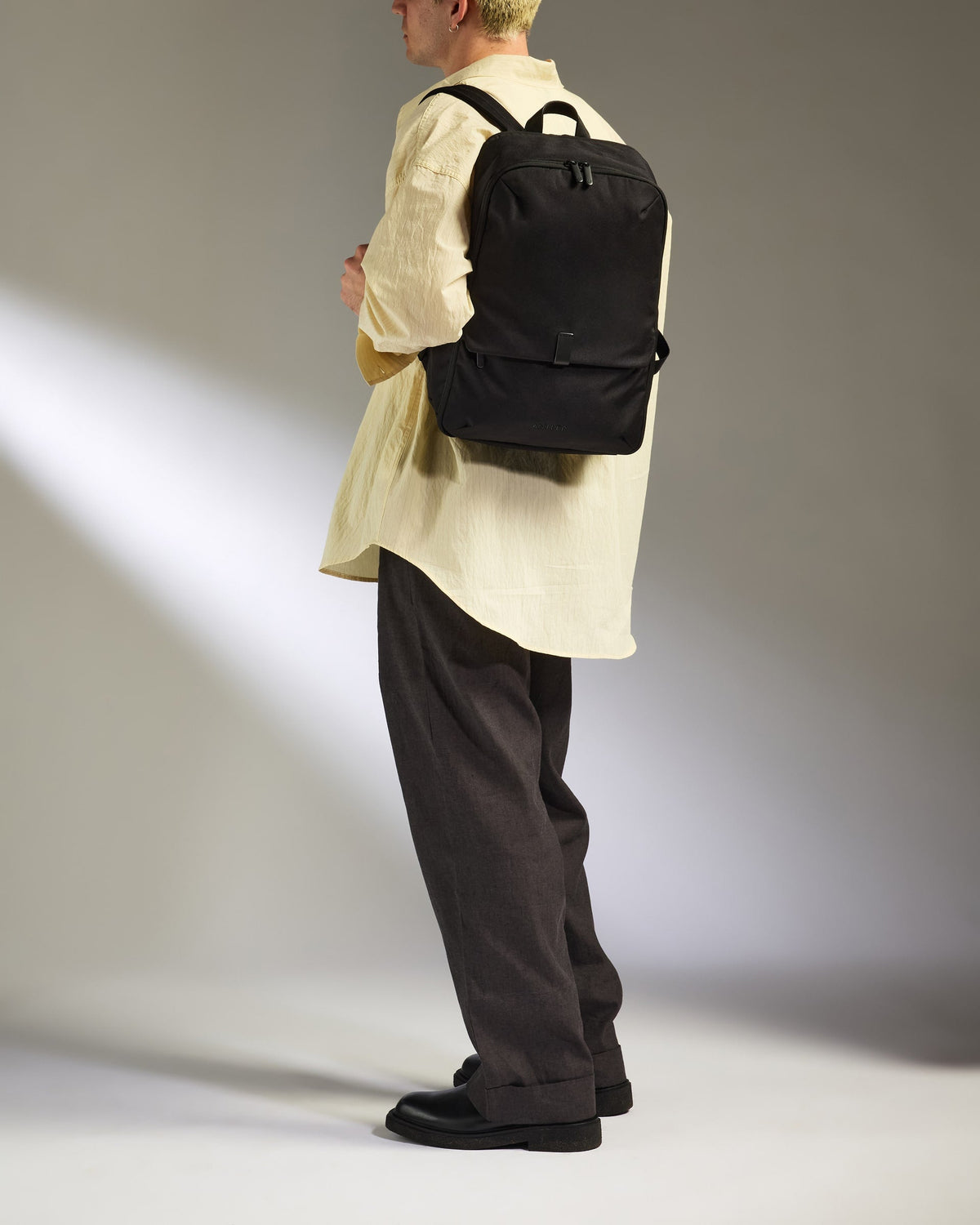 Backpack in Black - Urban Light