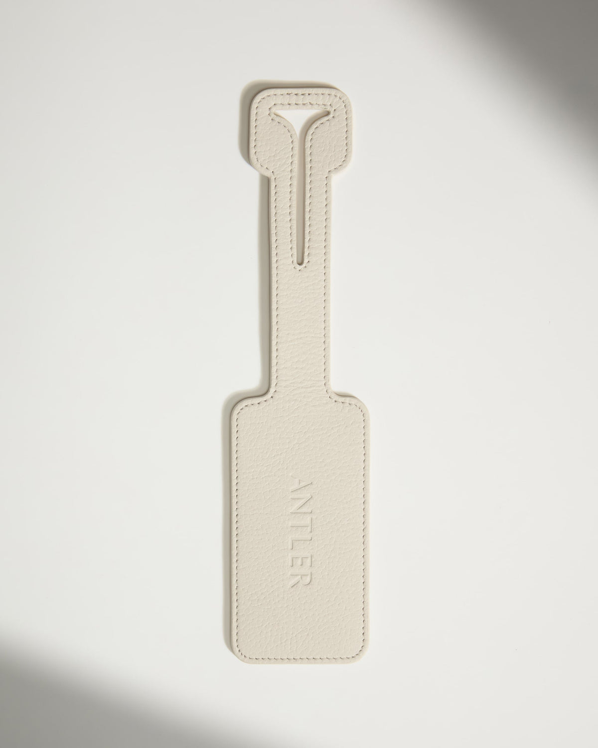 Luggage Tag in Sandstone Leather - Heritage