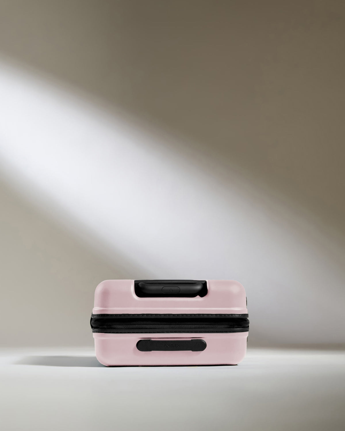 Cabin Suitcase in Moorland Pink - Icon Stripe
