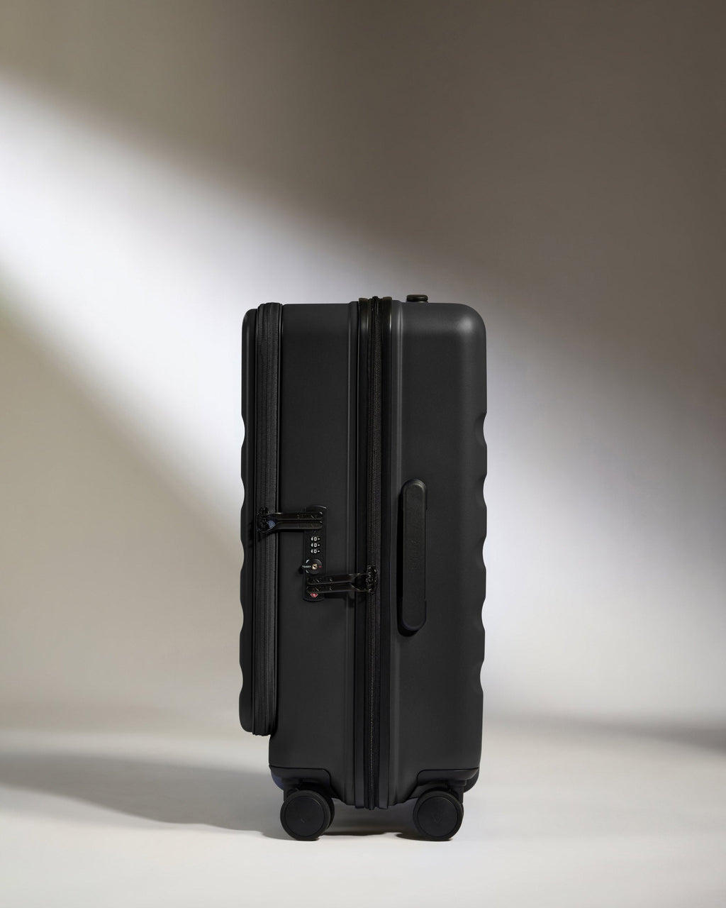 Dual Opening Medium Suitcase in Black - Icon Stripe