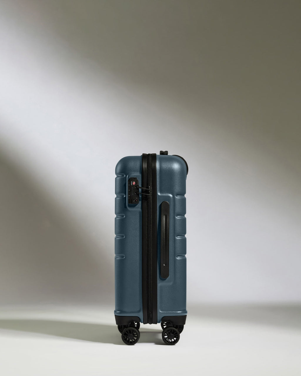 Cabin Suitcase in Blue Grey - Logo