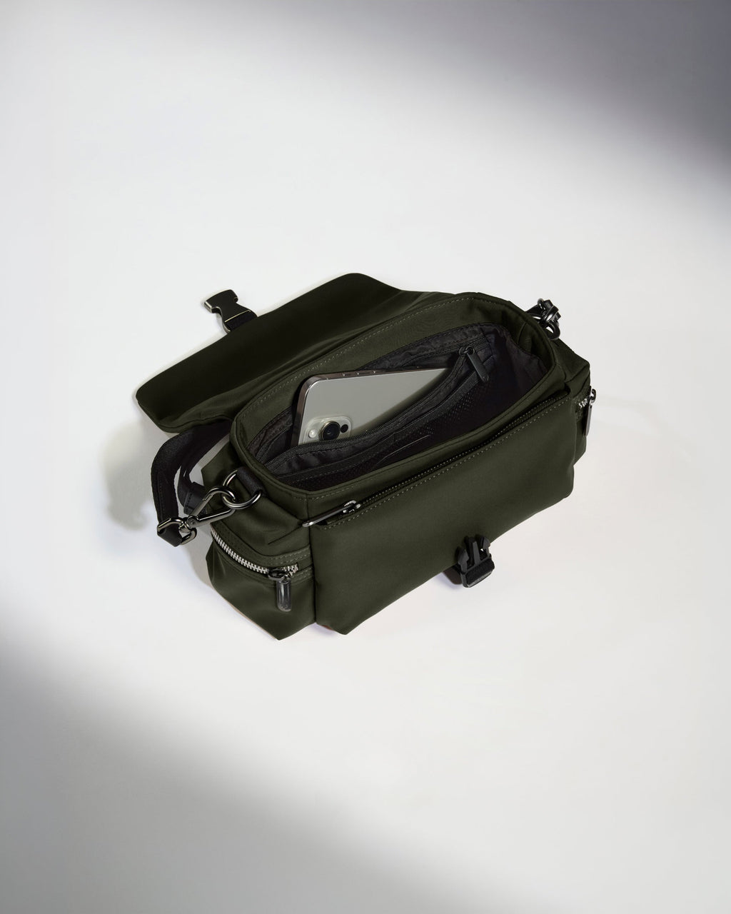 Icon Mini Messenger in Dark Khaki