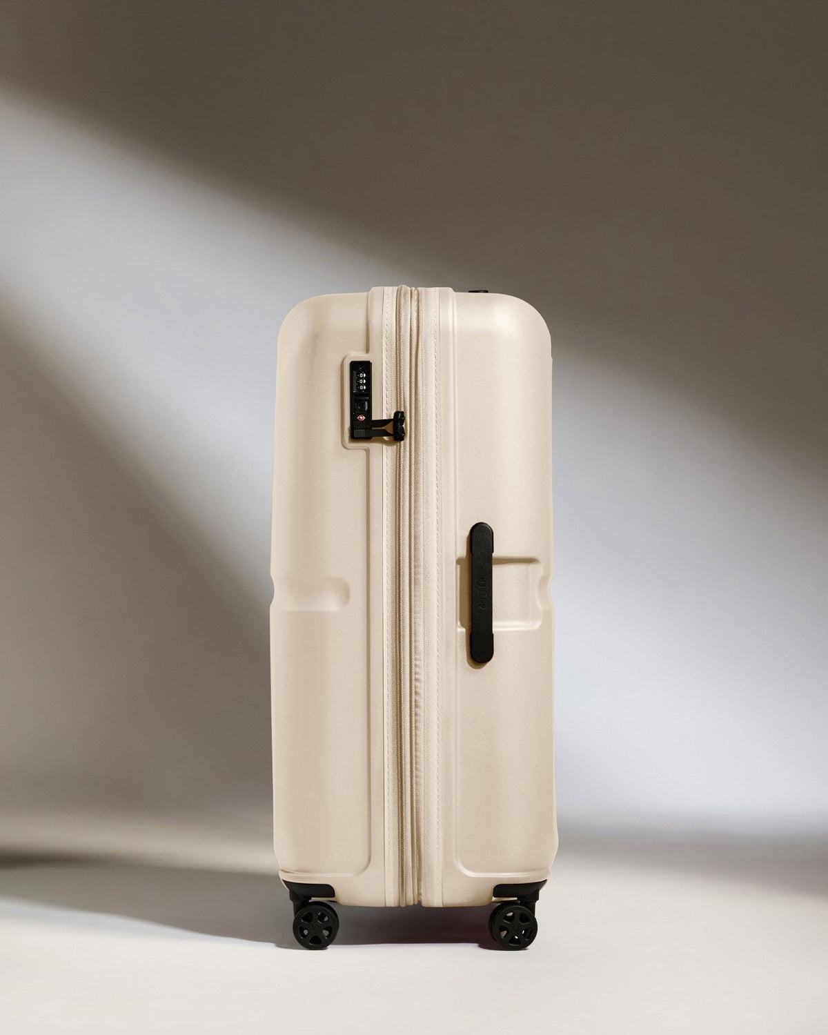 Large Suitcase in Warm Taupe - Single Stripe