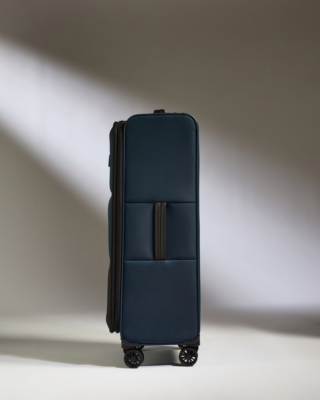 Lightest Large Suitcase in Indigo Blue - Soft Stripe 2.0