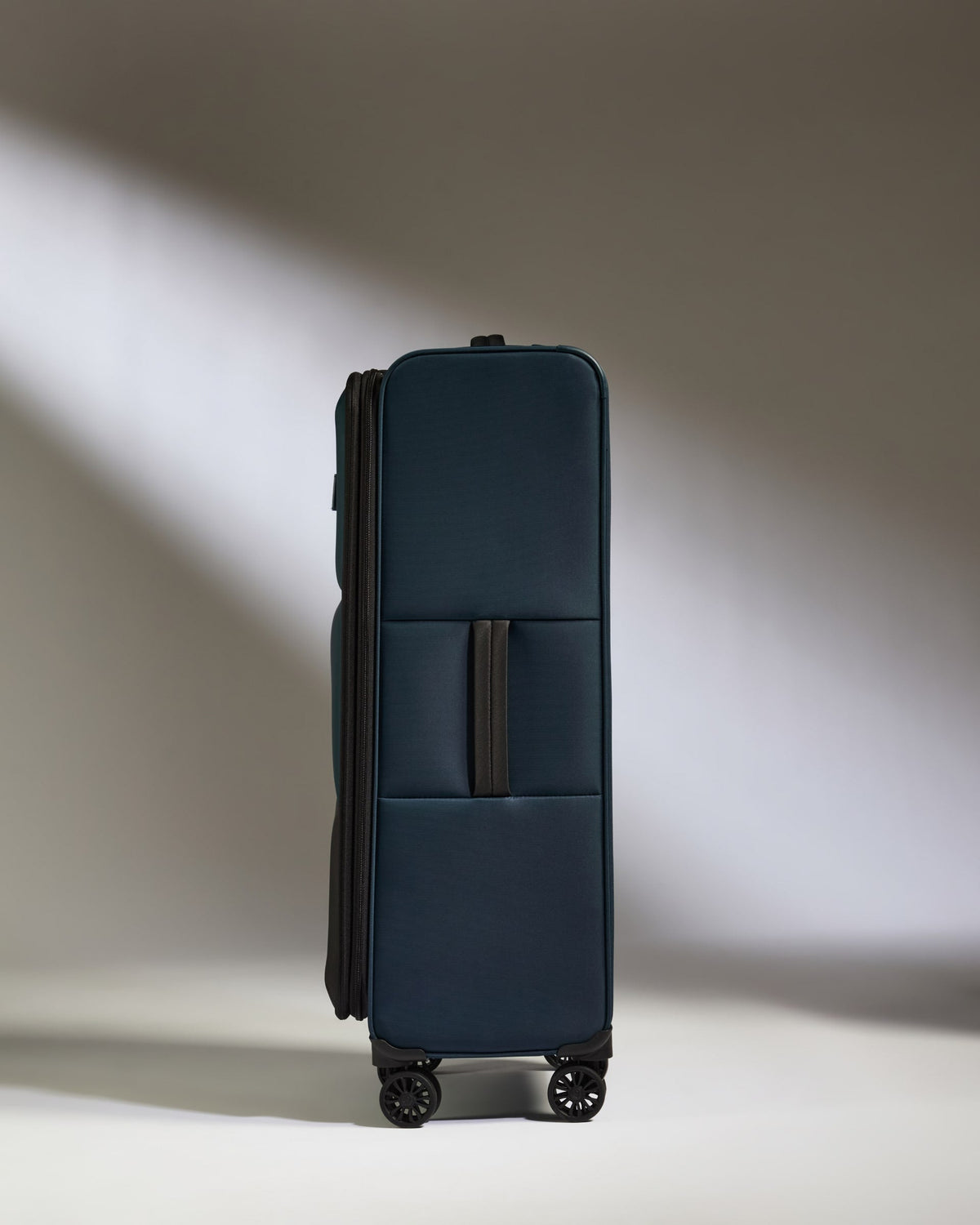 Lightest Large Suitcase in Indigo Blue - Soft Stripe 2.0