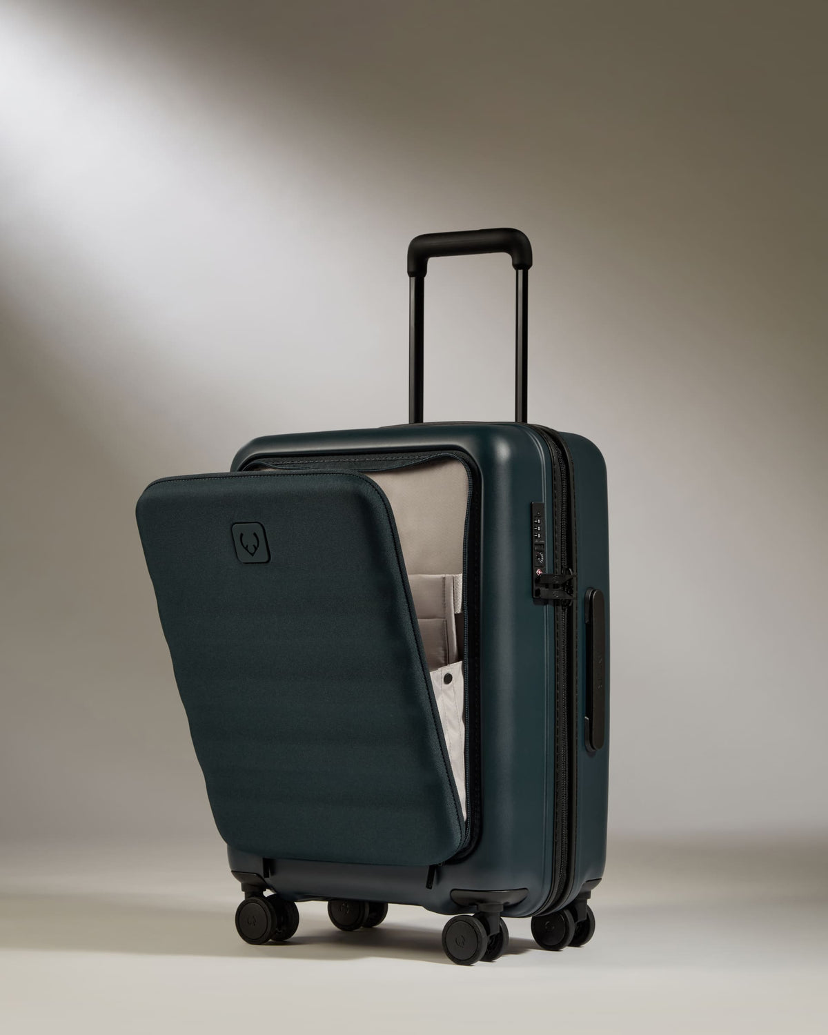 Cabin with Pocket Suitcase Set in Indigo Blue - Icon Stripe