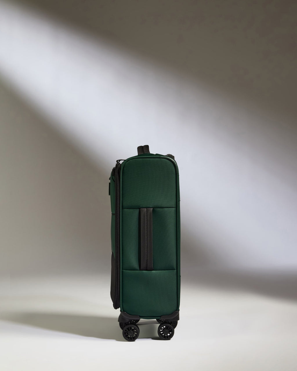 Lightest Cabin Suitcase in Antler Green - Soft Stripe 2.0