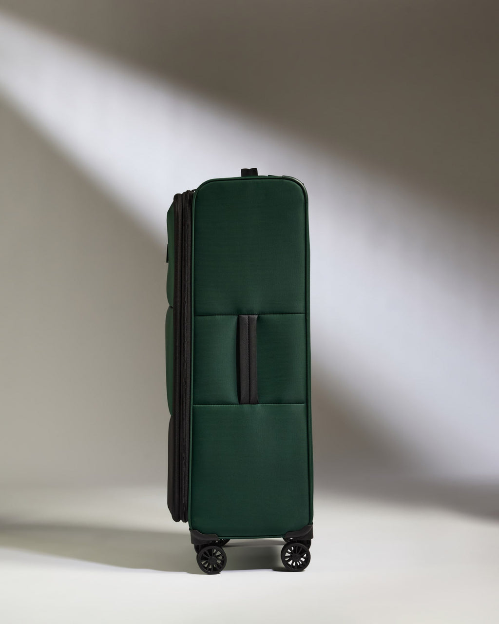Lightest Large Suitcase in Antler Green - Soft Stripe 2.0