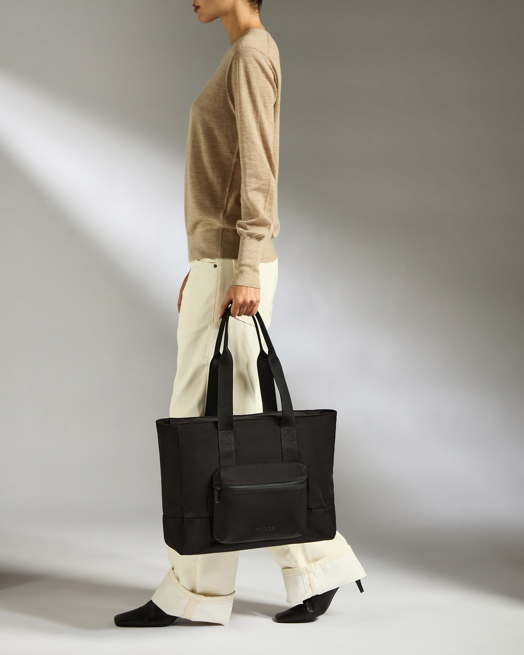 Icon Tote Bag in Black