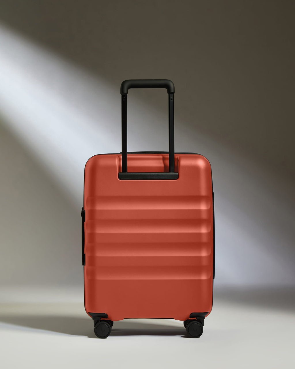 Cabin Suitcase in Buckthorn Red - Icon Stripe