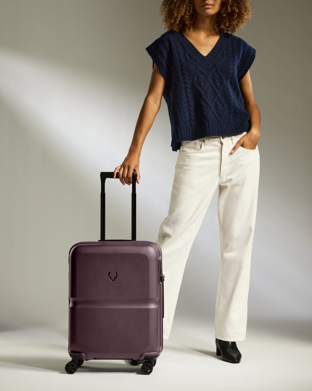 Cabin Suitcase in Lagoon Purple - Single Stripe