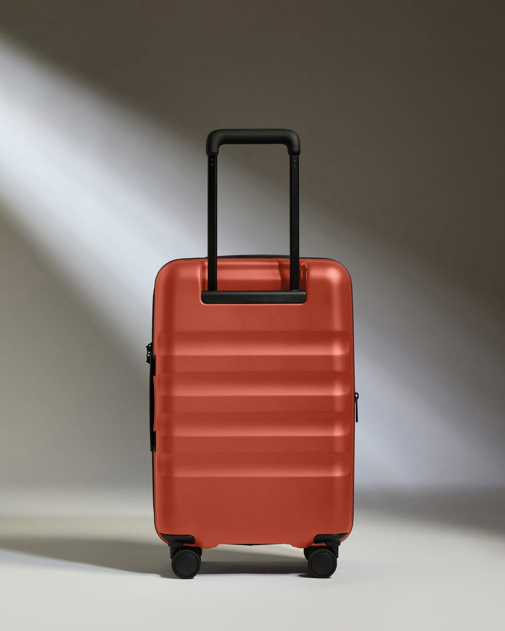 Expandable Cabin Suitcase in Buckthorn Red - Icon Stripe