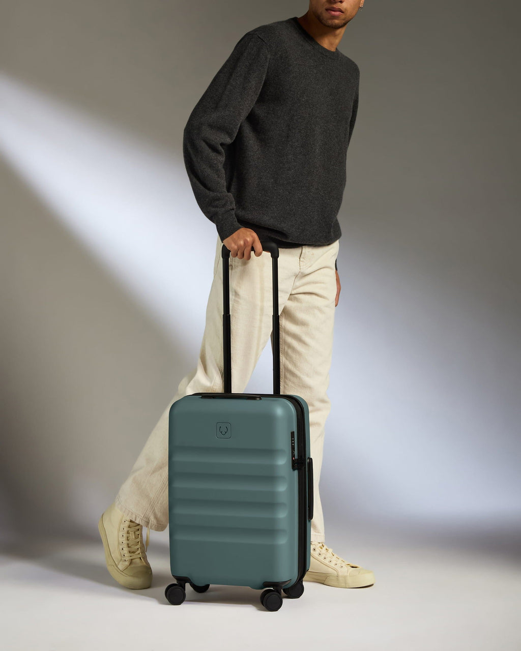 Expandable Cabin Suitcase in Glade Blue - Icon Stripe