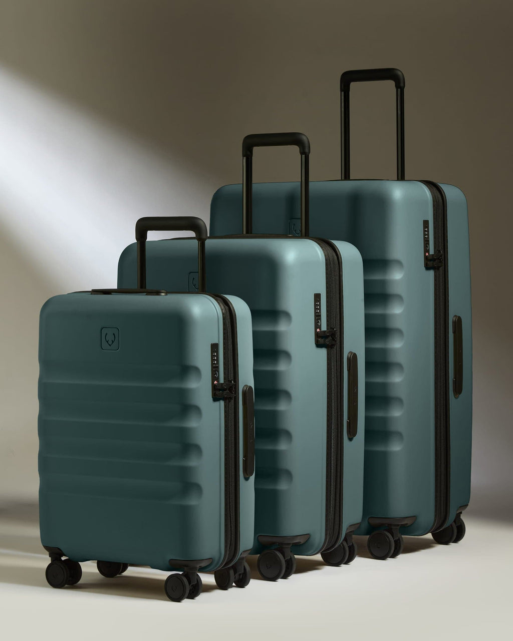 Suitcase Set in Glade Blue - Icon Stripe