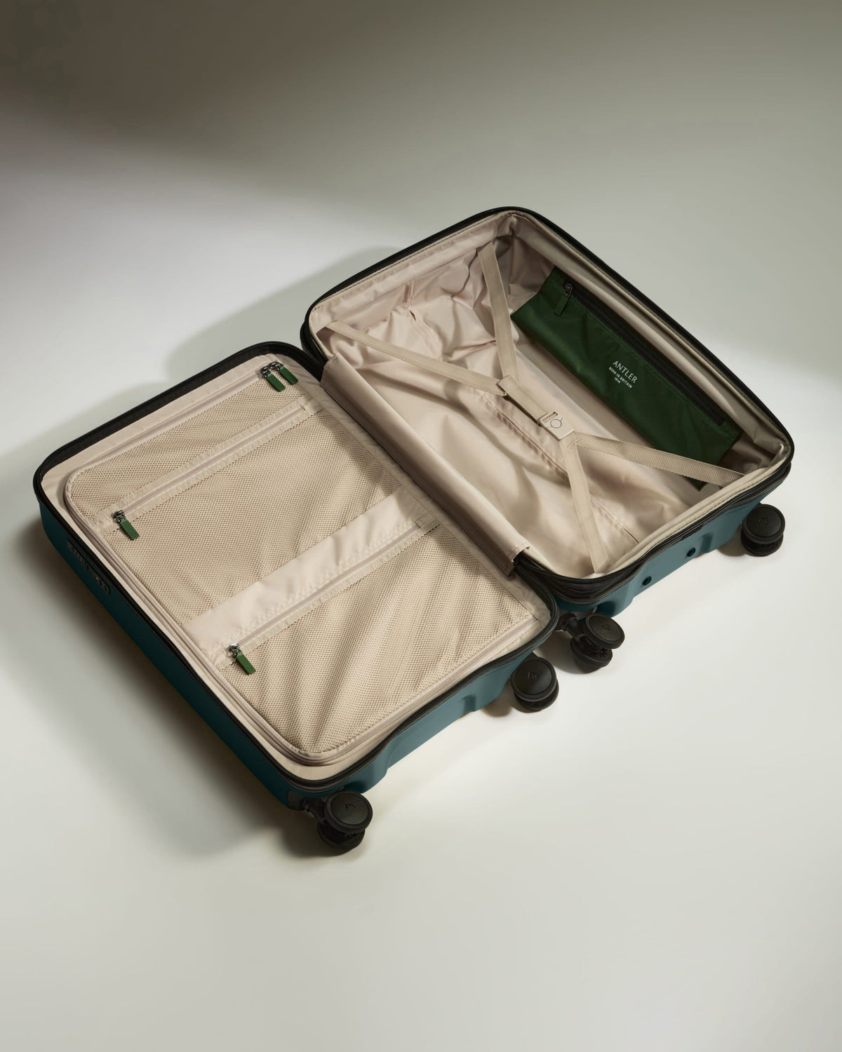 Suitcase Set in Glade Blue - Icon Stripe